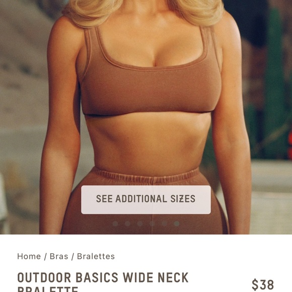 ❌❌SOLD❌❌SKIMS bralette and legging set - Picture 5 of 5